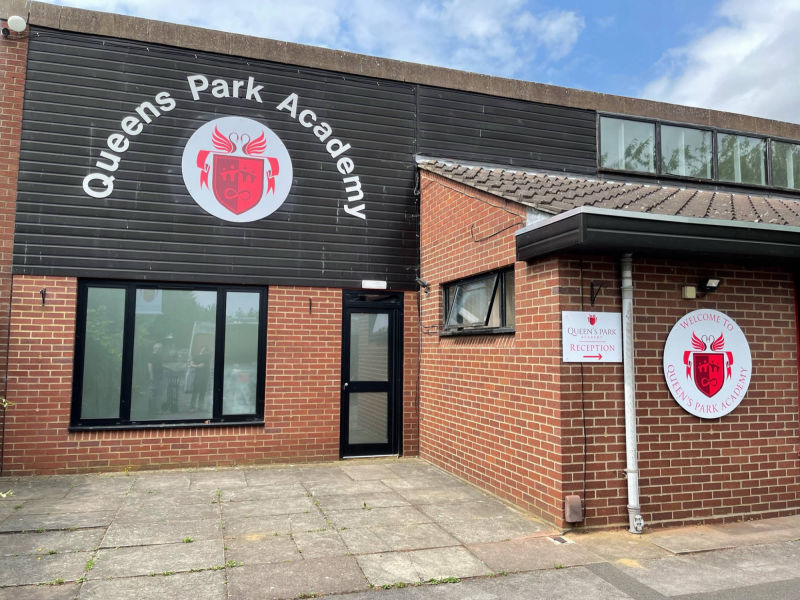 box van wrap graphics